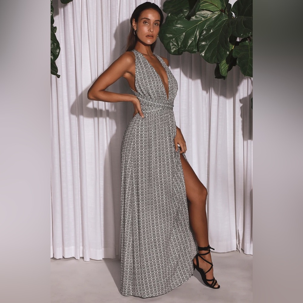 Lulu's Gray Printed Plunge Maxi Dress
